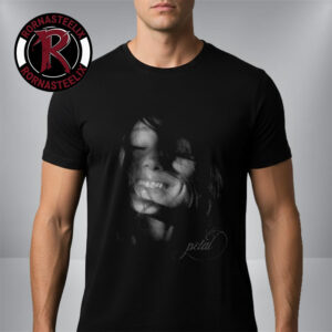 Ariana Grande New Album Petal 2026 Merch Petal Portrait Photo Unisex T-Shirt